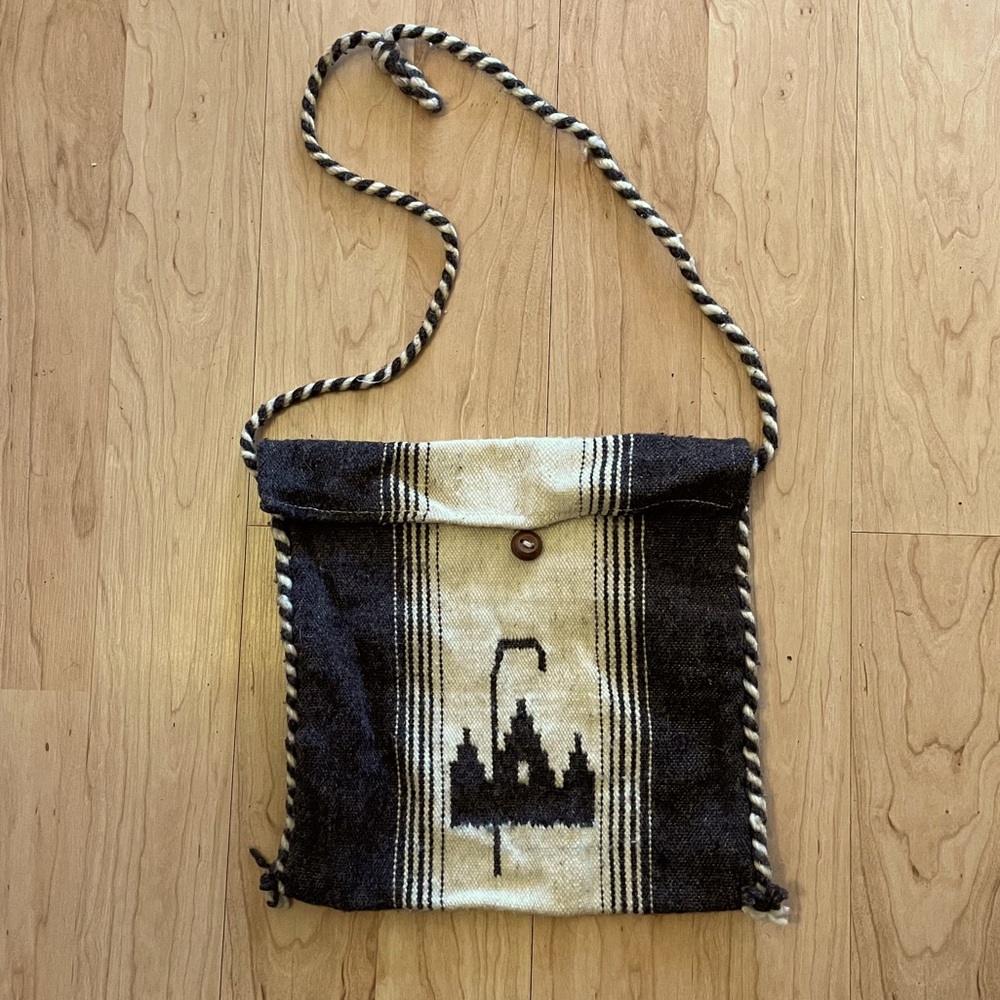 Handmade in Ecuador vintage Boho Wool Purse